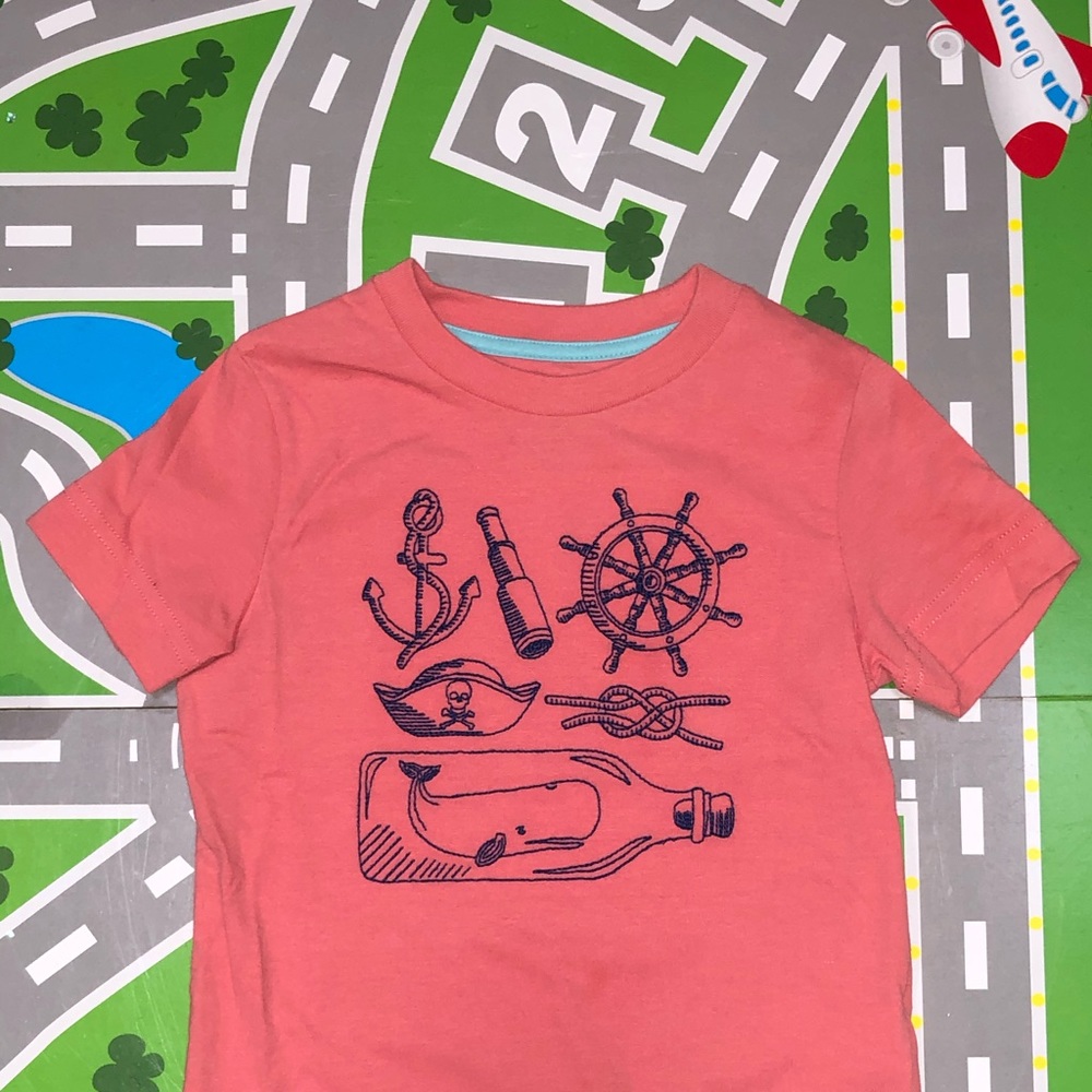 Adventure Wear. Boys short sleeve shirt. 4t